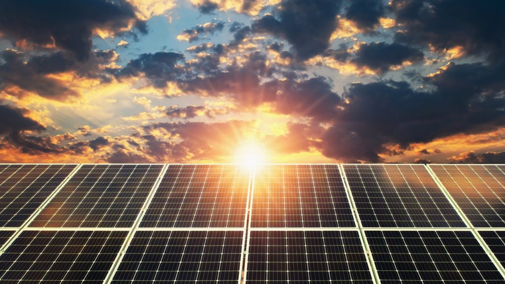 Güneşte hidrojen elementinin hangi elemente dönüşmesi ile enerji açığa çıkar?
