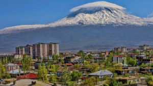 Hangisi Ağrı ilinin eski isimlerinden biri değildir?