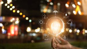 Maddede var olan ve ısı, ışık biçiminde ortaya çıkan güce ne ad verilir?