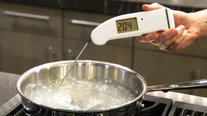 Sıvının buhar basıncının dış basınca eşit olduğu andaki sıcaklığına ne denir?