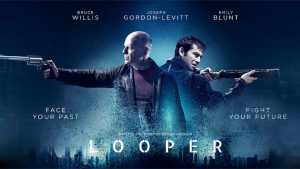 Zamanlar arası bir suikastçıyı konu edinen, Bruce Willis’in oynadığı bilim kurgu filmi hangisidir?