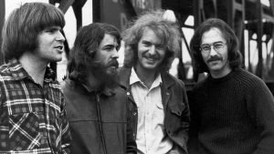 1960’lı yıllar boyunca aktif olan klasik rock grubu hangisidir?