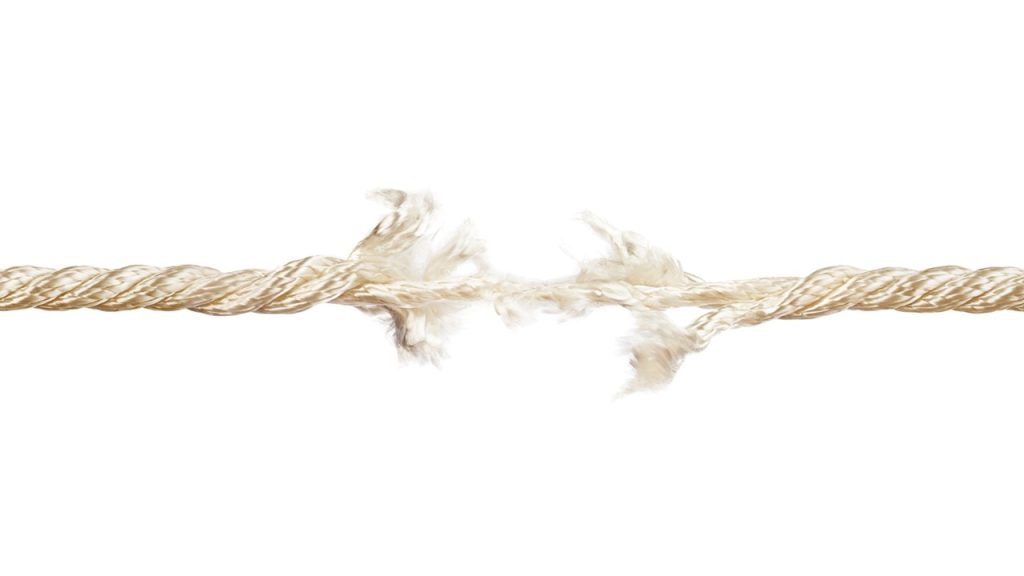 Gergin ip çabuk kopar anlamı