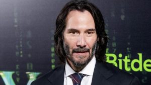 Yazarlığını ve yönetmenliğini Wachowski kardeşlerin yaptığı Matrix film serisinin yıldızı kimdir?