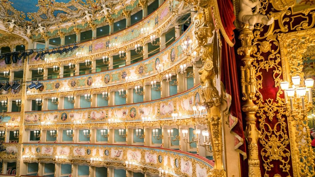 Yukarıda verilen bilgilerden hangileri Yüksek Kültür’ün özellikleri arasında yer alır?