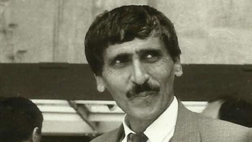 Lambada titreyen alev üşüyor mısrası hangi şaire aittir?