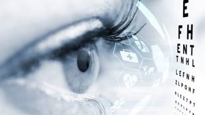 Hipermetropi göz kusuruna sahip bir birey için aşağıdakilerden hangisi kesin olarak söylenir?