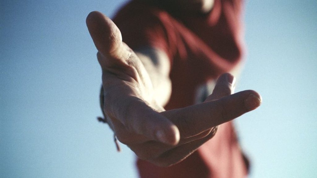 Aşağıdakilerden hangisi atasözü değildir?