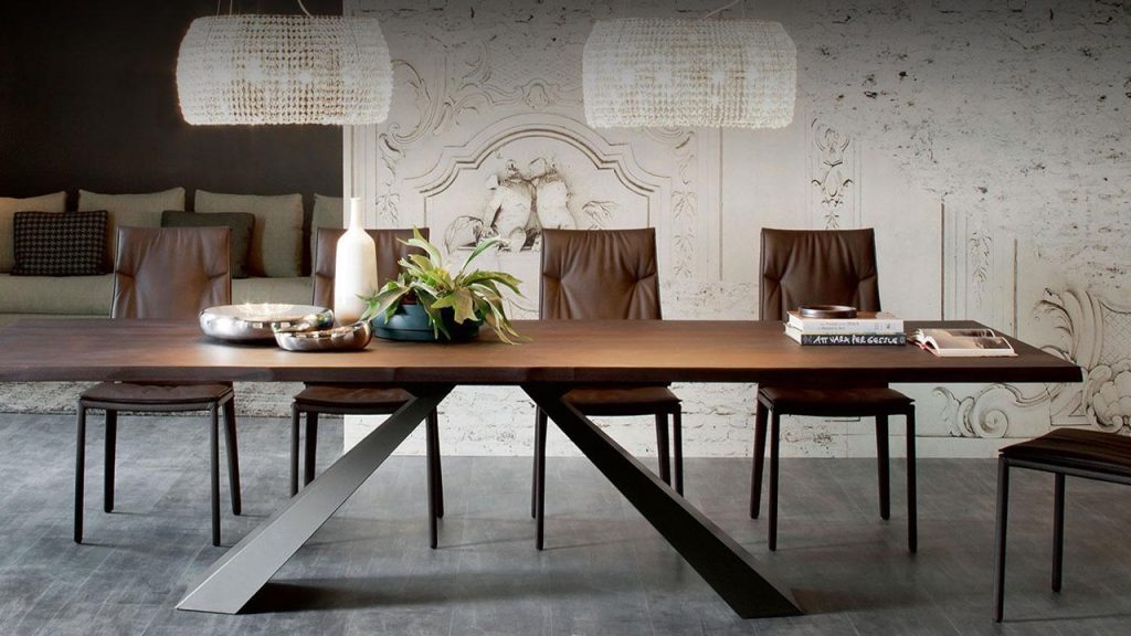 Aşağıdaki cümlelerden hangisinde soyut anlamlı bir sözcük kullanılmamıştır?