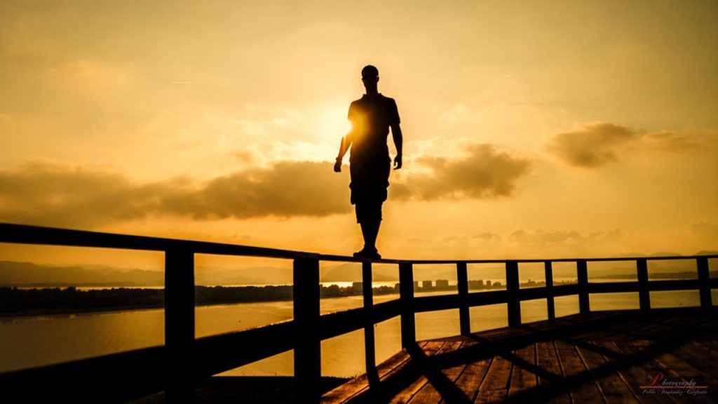 Aşmak kelimesinin zıt anlamı nedir?