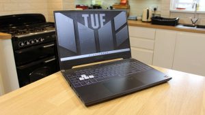 ASUS TUF Gaming A15 (2023) FA507XI ekran parlaklığı çalışmıyor. Sorun ve çözümü nedir?