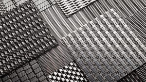 Aşağıdakilerden hangisi ipliklerden elde edilen bir tekstil yüzeyidir?