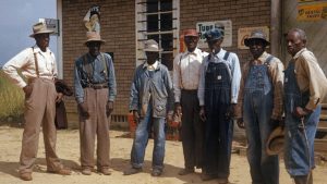 Bilimsel araştırmalardan 1 tane seçerek bilim tarihindeki olaylardan birini etik ilkeler açısından inceleyiniz​.