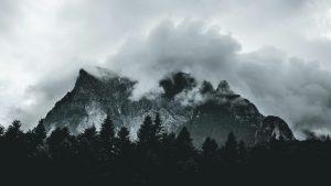 Bu cümlede anlatılanı aşağıdaki atasözlerinden hangisi anlatır?