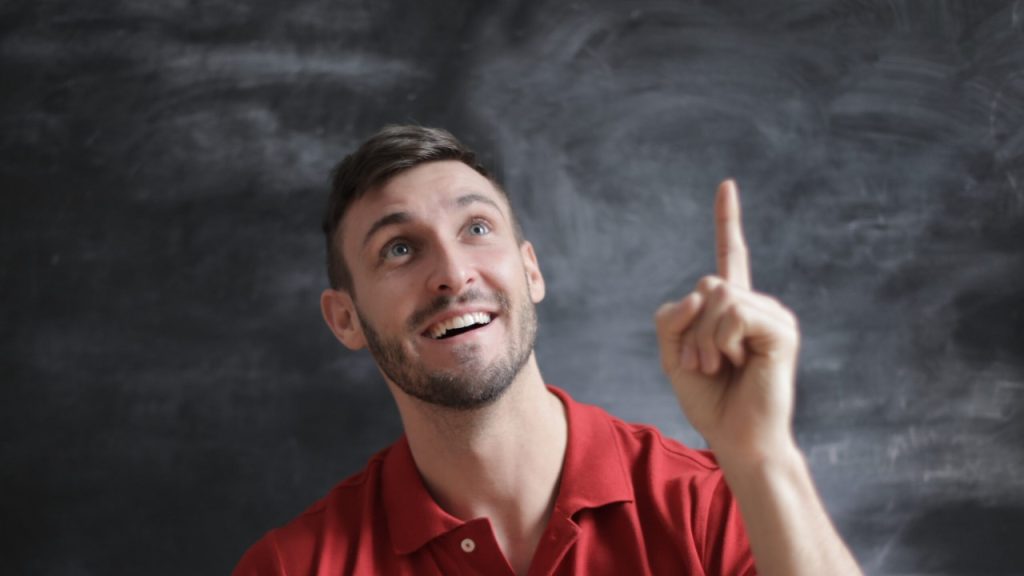 Bu dizelerde altı çizili sözcük grubunun yerine aşağıdaki deyimlerden hangisi gelebilir?