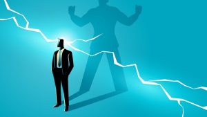 Aşağıdakilerden hangisi bireylerin güçlendirilmesi için sosyal hizmet uzmanına rehberlik edecek ilkelerden biri değildir?