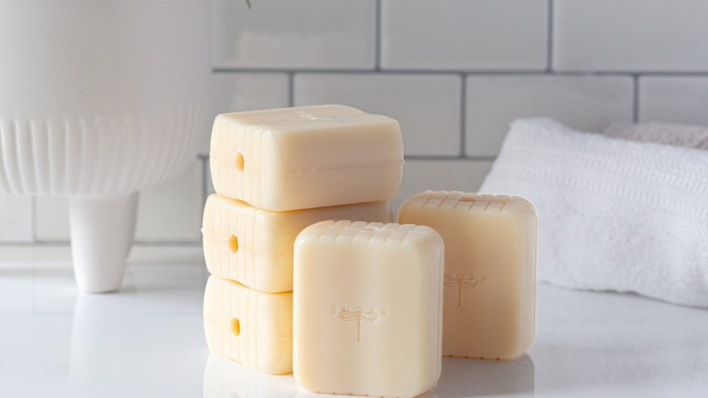 Bilmece bildirmece el üstünde kaydırmaca