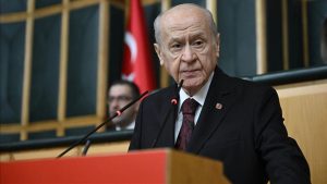 Bahçeli’den Yeni Anayasa Desteği: Darbeler Anayasası Terk Edilmeli, Seçim Sistemi Gözden Geçirilmeli
