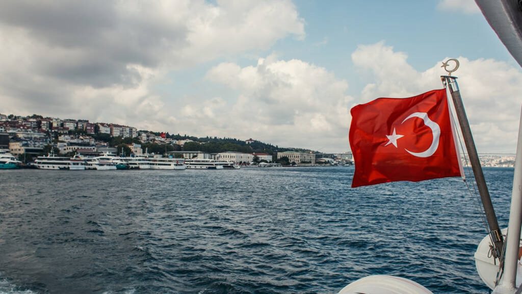 Bayrak Şiiri