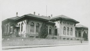 İlk olarak nereye gitti?