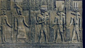 Milattan önceki tarihler günümüze yaklaştıkça küçüldüğüne, Milattan sonrakiler ise büyüdüğüne göre aşağıdaki tarihlerden hangisi günümüze daha uzaktır?