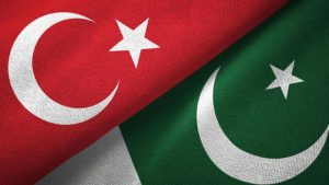 _____ çok kalabalık bir ülke, mutlaka görmelisin!