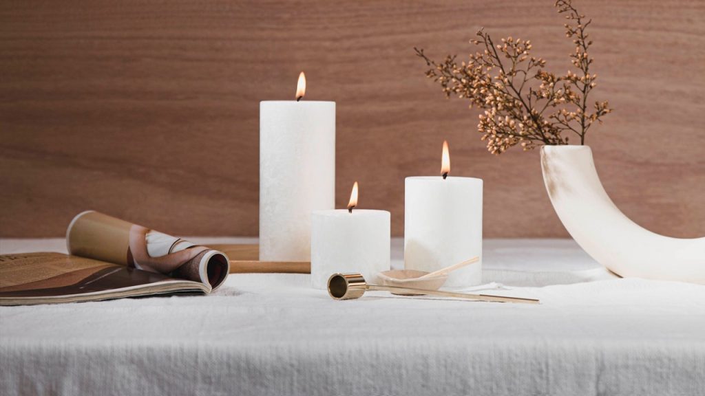 Eyvah 1 gün elektrikler kesilecekmiş. _____ ihtiyacımız var.