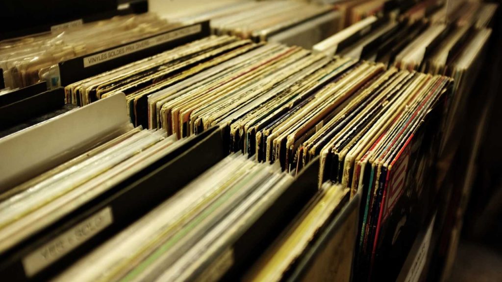 Aşağıdakilerden hangisi bireysel müzik arşivimizi oluştururken dikkat etmemiz gereken kurallardan biridir?