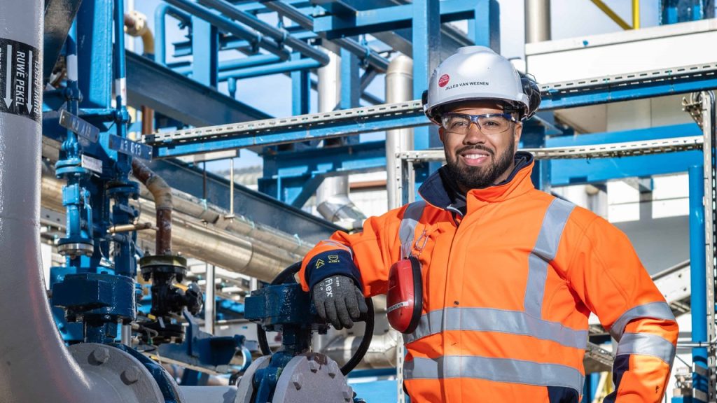 İhtiyaçlarımız için teknik çözümler üreten kimse