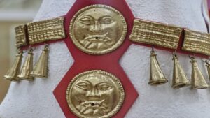 İslamiyet’ten önceki Türklerde “toygun” unvanı kimlere verilirdi?