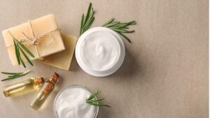 Bademcik Kanserine İyi Gelen Bitkisel Kremler