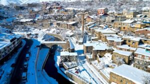 Beş minaresiyle ünlü şehir