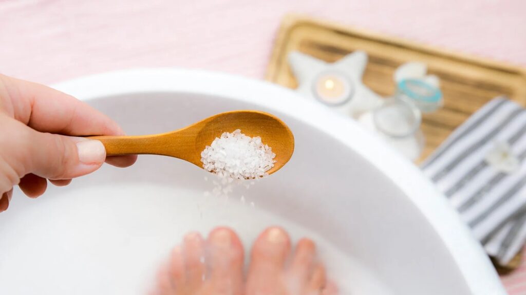 Mide Ağrısına İyi Gelen Bitkisel Banyolar