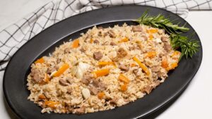 Protein katkılı pirinç yemeği