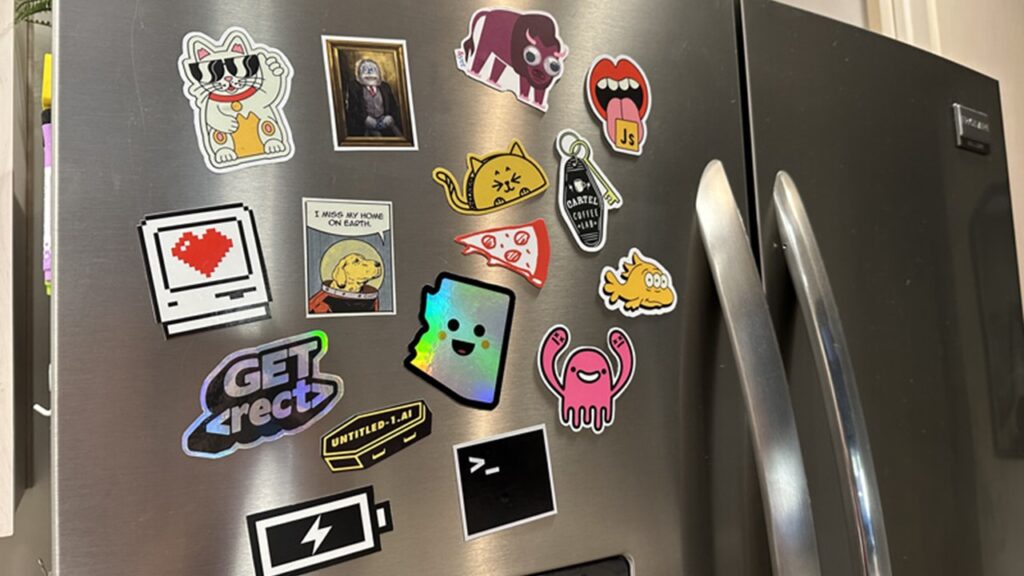 Ich behänge meinen Kühlschrank mit _____.