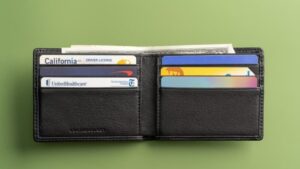 Etwas, das man in der Geldtasche haben kann